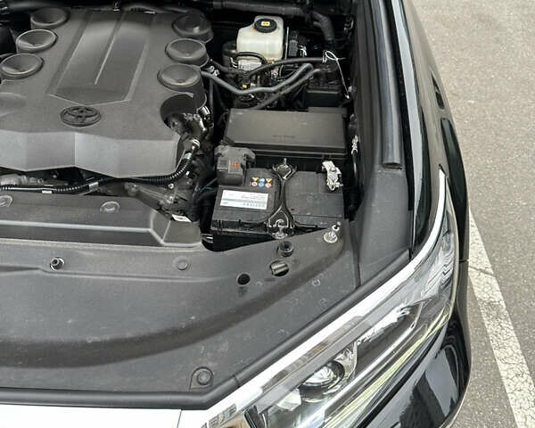 Чорний Тойота Ленд Крузер Прадо, об'ємом двигуна 3.96 л та пробігом 105 тис. км за 44000 $, фото 48 на Automoto.ua