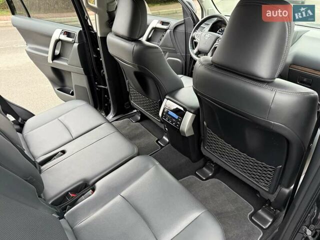 Чорний Тойота Ленд Крузер Прадо, об'ємом двигуна 3.96 л та пробігом 66 тис. км за 49999 $, фото 52 на Automoto.ua