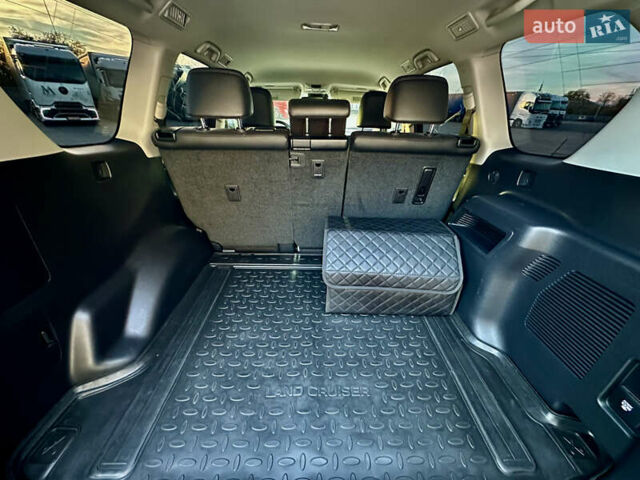 Чорний Тойота Ленд Крузер Прадо, об'ємом двигуна 2.76 л та пробігом 92 тис. км за 47500 $, фото 22 на Automoto.ua