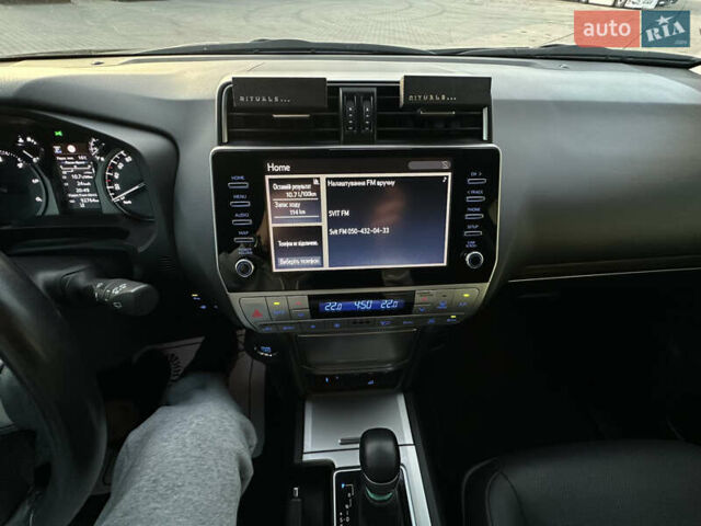 Чорний Тойота Ленд Крузер Прадо, об'ємом двигуна 2.76 л та пробігом 92 тис. км за 47500 $, фото 41 на Automoto.ua