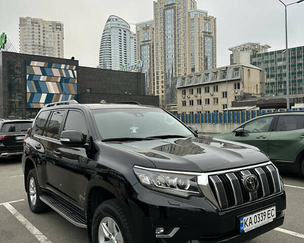 Чорний Тойота Ленд Крузер Прадо, об'ємом двигуна 3.96 л та пробігом 105 тис. км за 44000 $, фото 2 на Automoto.ua