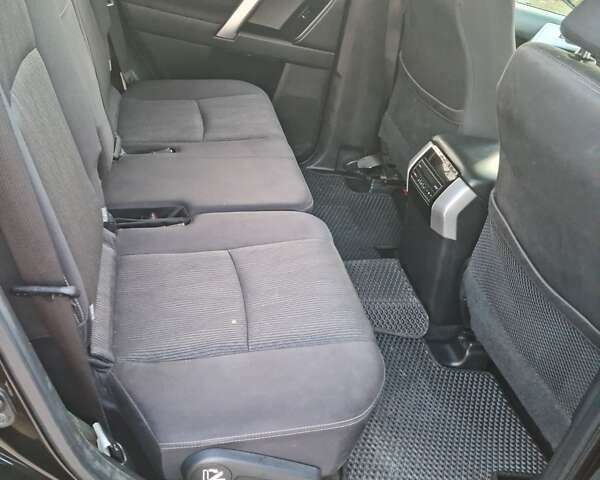 Черный Тойота Ленд Крузер Прадо, объемом двигателя 3.96 л и пробегом 93 тыс. км за 35900 $, фото 5 на Automoto.ua