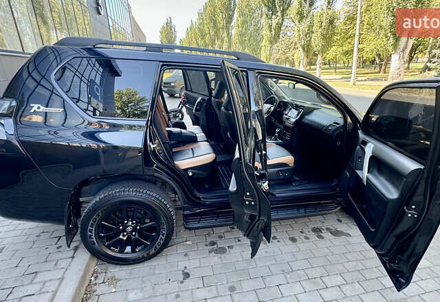 Чорний Тойота Ленд Крузер Прадо, об'ємом двигуна 2.76 л та пробігом 112 тис. км за 39500 $, фото 10 на Automoto.ua
