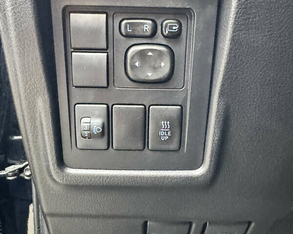 Черный Тойота Ленд Крузер Прадо, объемом двигателя 2.76 л и пробегом 102 тыс. км за 36500 $, фото 25 на Automoto.ua