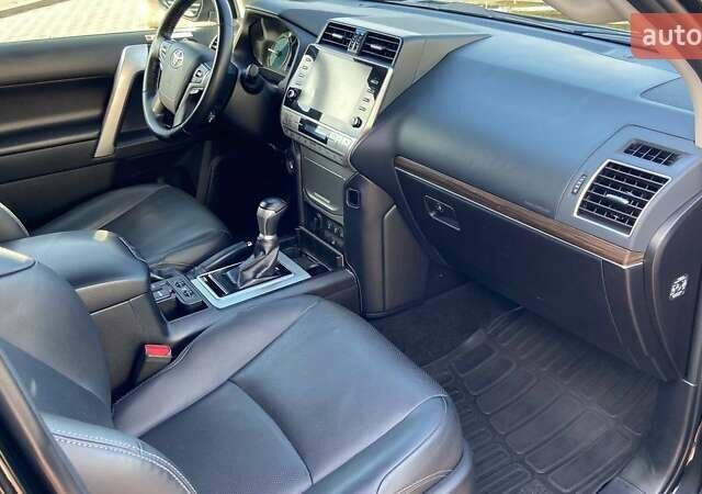 Черный Тойота Ленд Крузер Прадо, объемом двигателя 2.76 л и пробегом 222 тыс. км за 38700 $, фото 5 на Automoto.ua