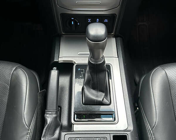 Чорний Тойота Ленд Крузер Прадо, об'ємом двигуна 3.96 л та пробігом 105 тис. км за 44000 $, фото 40 на Automoto.ua