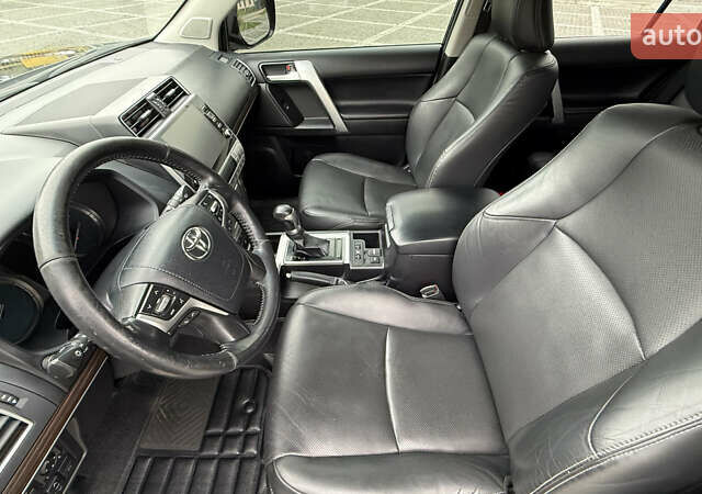 Тойота Ленд Крузер Прадо 2020 в Пирятине на Automoto.ua Черный Тойота Ленд Крузер Прадо, объемом двигателя 2.76 л и пробегом 200 тыс. км за 42000 $, фото 19 на Automoto.ua