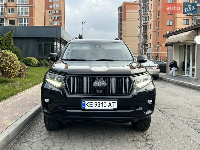 Чорний Тойота Ленд Крузер Прадо, об'ємом двигуна 3.96 л та пробігом 129 тис. км за 38900 $, фото 6 на Automoto.ua
