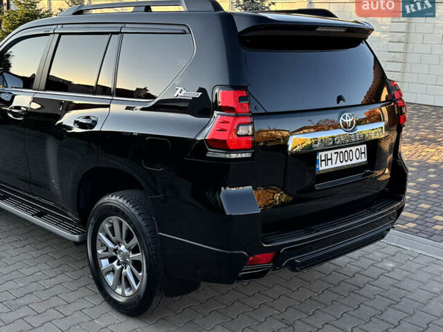 Тойота Ленд Крузер Прадо 2020 в Одессе на Automoto.ua Черный Тойота Ленд Крузер Прадо, объемом двигателя 3.96 л и пробегом 34 тыс. км за 48900 $, фото 37 на Automoto.ua