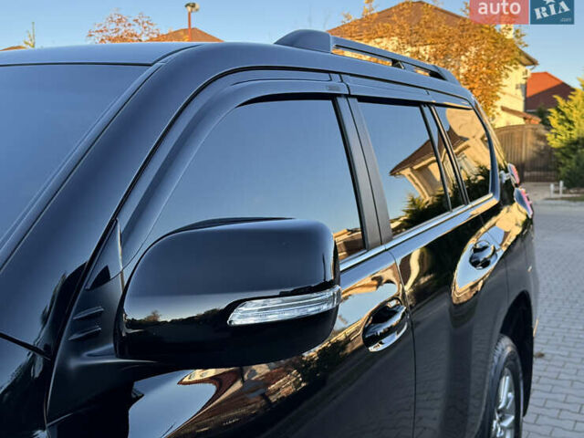 Тойота Ленд Крузер Прадо 2020 в Одессе на Automoto.ua Черный Тойота Ленд Крузер Прадо, объемом двигателя 3.96 л и пробегом 34 тыс. км за 48900 $, фото 24 на Automoto.ua