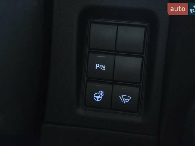 Черный Тойота Ленд Крузер Прадо, объемом двигателя 3.96 л и пробегом 87 тыс. км за 44500 $, фото 20 на Automoto.ua