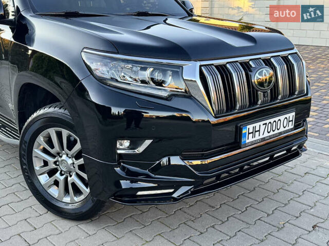 Тойота Ленд Крузер Прадо 2020 в Одессе на Automoto.ua Черный Тойота Ленд Крузер Прадо, объемом двигателя 3.96 л и пробегом 34 тыс. км за 48900 $, фото 2 на Automoto.ua