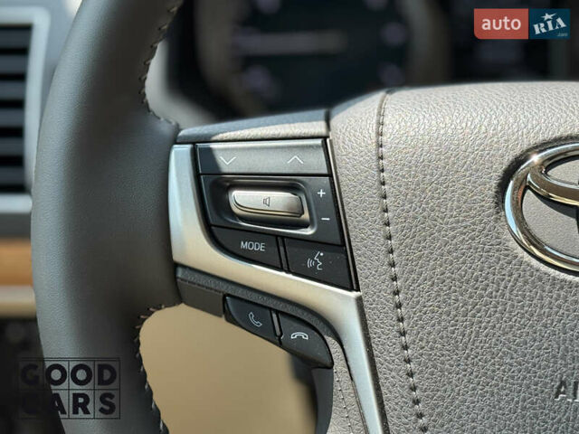 Черный Тойота Ленд Крузер Прадо, объемом двигателя 3.96 л и пробегом 3 тыс. км за 65000 $, фото 27 на Automoto.ua