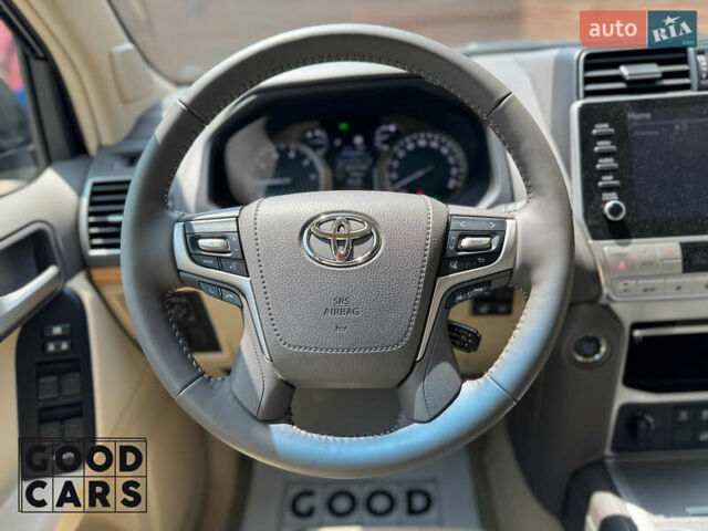 Черный Тойота Ленд Крузер Прадо, объемом двигателя 3.96 л и пробегом 3 тыс. км за 65000 $, фото 26 на Automoto.ua