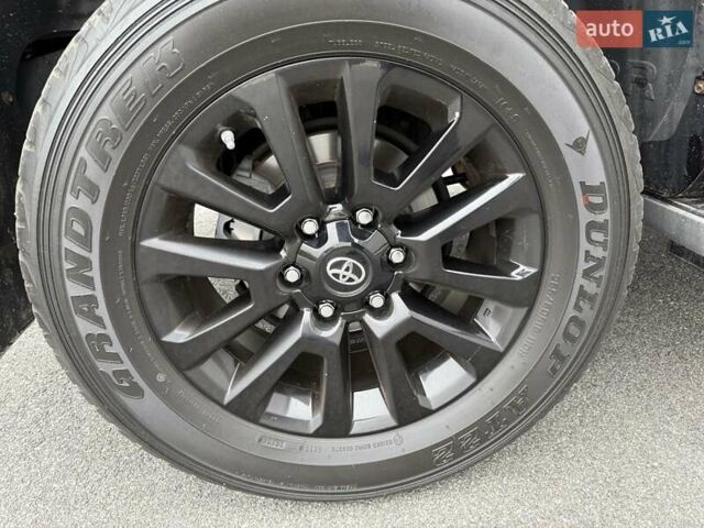 Черный Тойота Ленд Крузер Прадо, объемом двигателя 3.96 л и пробегом 69 тыс. км за 49700 $, фото 16 на Automoto.ua