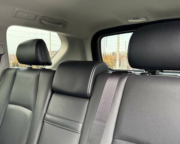 Черный Тойота Ленд Крузер Прадо, объемом двигателя 2.8 л и пробегом 75 тыс. км за 47500 $, фото 45 на Automoto.ua