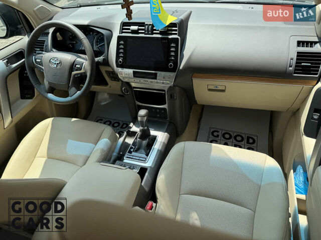 Черный Тойота Ленд Крузер Прадо, объемом двигателя 3.96 л и пробегом 3 тыс. км за 65000 $, фото 31 на Automoto.ua