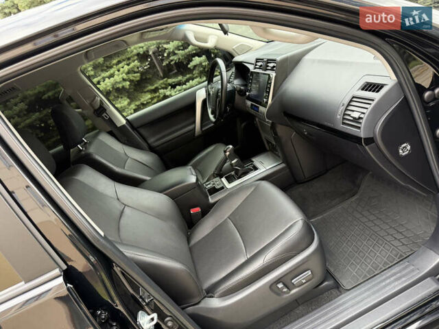 Черный Тойота Ленд Крузер Прадо, объемом двигателя 2.76 л и пробегом 103 тыс. км за 43999 $, фото 19 на Automoto.ua