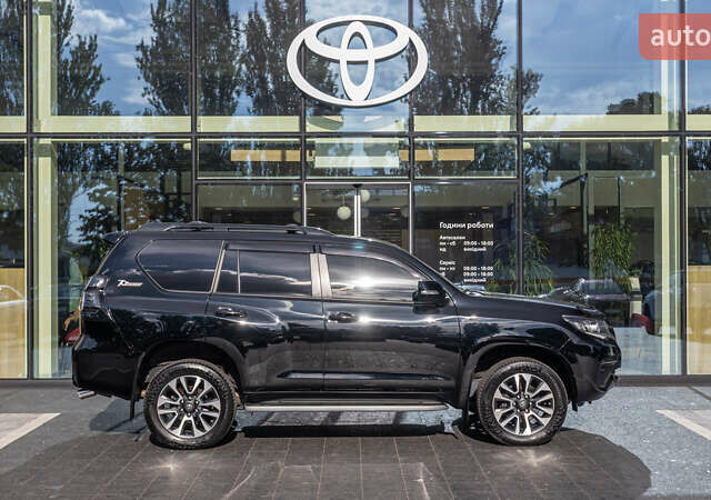 Черный Тойота Ленд Крузер Прадо, объемом двигателя 3.96 л и пробегом 153 тыс. км за 45086 $, фото 17 на Automoto.ua