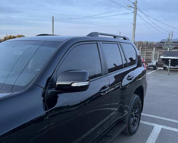 Черный Тойота Ленд Крузер Прадо, объемом двигателя 2.8 л и пробегом 75 тыс. км за 47500 $, фото 70 на Automoto.ua