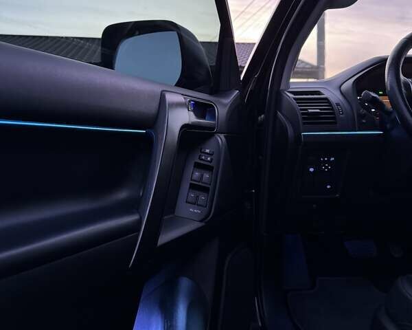 Черный Тойота Ленд Крузер Прадо, объемом двигателя 2.8 л и пробегом 75 тыс. км за 47500 $, фото 85 на Automoto.ua