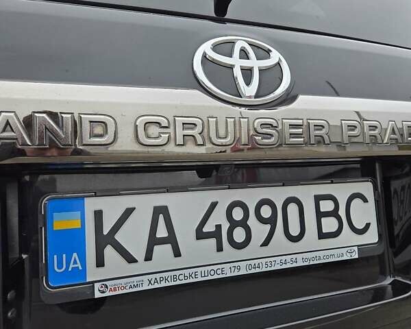 Черный Тойота Ленд Крузер Прадо, объемом двигателя 3.96 л и пробегом 130 тыс. км за 40000 $, фото 4 на Automoto.ua