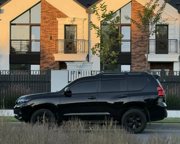 Черный Тойота Ленд Крузер Прадо, объемом двигателя 2.76 л и пробегом 83 тыс. км за 48800 $, фото 12 на Automoto.ua