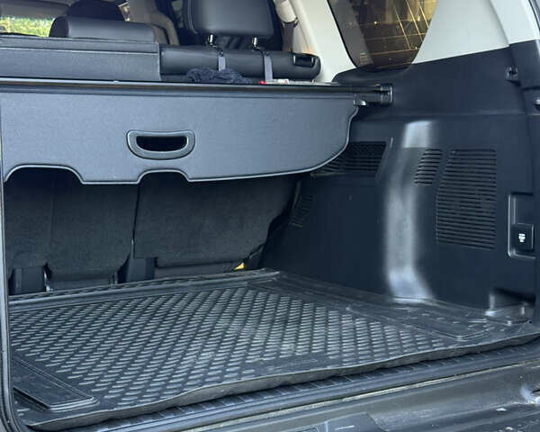 Черный Тойота Ленд Крузер Прадо, объемом двигателя 2.76 л и пробегом 83 тыс. км за 48800 $, фото 20 на Automoto.ua