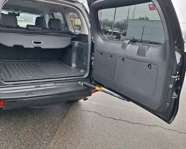 Чорний Тойота Ленд Крузер Прадо, об'ємом двигуна 3.96 л та пробігом 135 тис. км за 44900 $, фото 76 на Automoto.ua