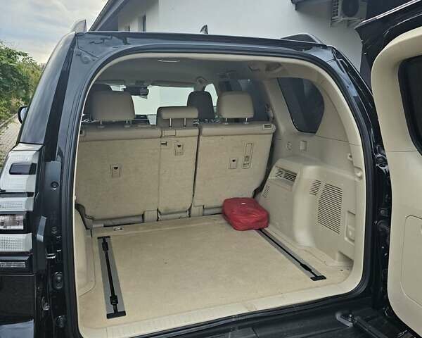 Чорний Тойота Ленд Крузер Прадо, об'ємом двигуна 2.76 л та пробігом 153 тис. км за 48000 $, фото 13 на Automoto.ua