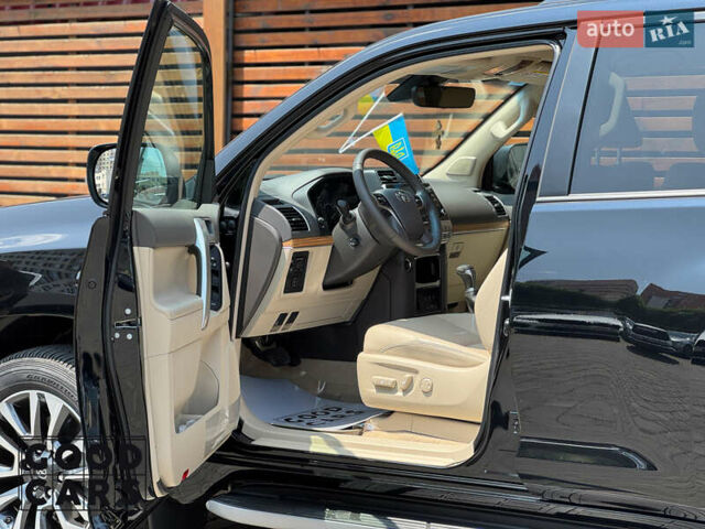 Черный Тойота Ленд Крузер Прадо, объемом двигателя 3.96 л и пробегом 3 тыс. км за 65000 $, фото 18 на Automoto.ua