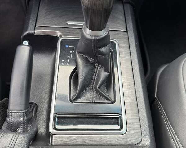 Черный Тойота Ленд Крузер Прадо, объемом двигателя 2.8 л и пробегом 75 тыс. км за 47500 $, фото 38 на Automoto.ua