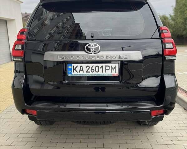 Чорний Тойота Ленд Крузер Прадо, об'ємом двигуна 2.76 л та пробігом 216 тис. км за 42500 $, фото 12 на Automoto.ua
