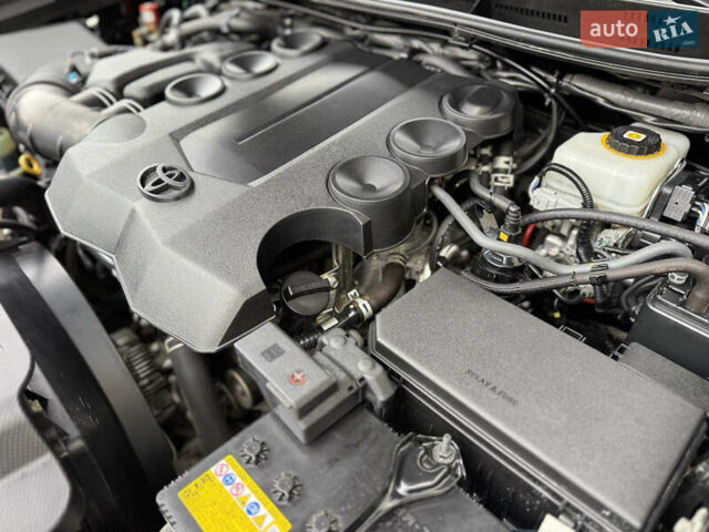 Черный Тойота Ленд Крузер Прадо, объемом двигателя 3.96 л и пробегом 62 тыс. км за 46000 $, фото 13 на Automoto.ua