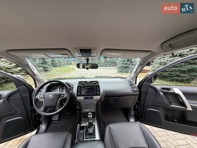 Черный Тойота Ленд Крузер Прадо, объемом двигателя 2.76 л и пробегом 103 тыс. км за 43999 $, фото 23 на Automoto.ua