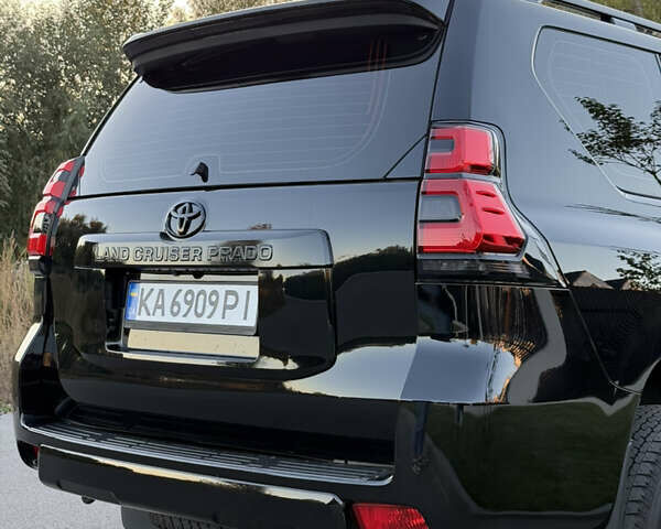 Черный Тойота Ленд Крузер Прадо, объемом двигателя 2.76 л и пробегом 83 тыс. км за 48800 $, фото 8 на Automoto.ua