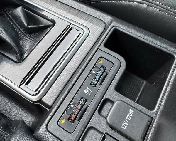 Черный Тойота Ленд Крузер Прадо, объемом двигателя 2.8 л и пробегом 75 тыс. км за 47500 $, фото 64 на Automoto.ua