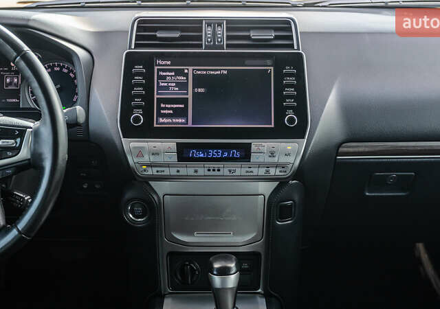 Черный Тойота Ленд Крузер Прадо, объемом двигателя 3.96 л и пробегом 153 тыс. км за 45086 $, фото 13 на Automoto.ua