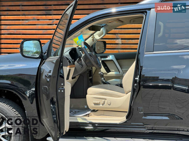 Черный Тойота Ленд Крузер Прадо, объемом двигателя 3.96 л и пробегом 3 тыс. км за 65000 $, фото 19 на Automoto.ua