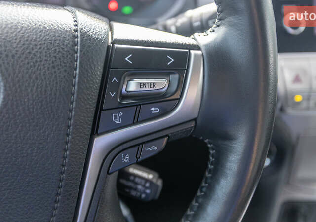 Черный Тойота Ленд Крузер Прадо, объемом двигателя 3.96 л и пробегом 153 тыс. км за 45086 $, фото 27 на Automoto.ua