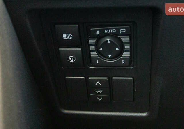 Черный Тойота Ленд Крузер Прадо, объемом двигателя 3.96 л и пробегом 153 тыс. км за 45086 $, фото 23 на Automoto.ua