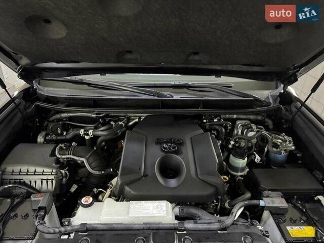 Чорний Тойота Ленд Крузер Прадо, об'ємом двигуна 2.8 л та пробігом 3 тис. км за 60999 $, фото 44 на Automoto.ua