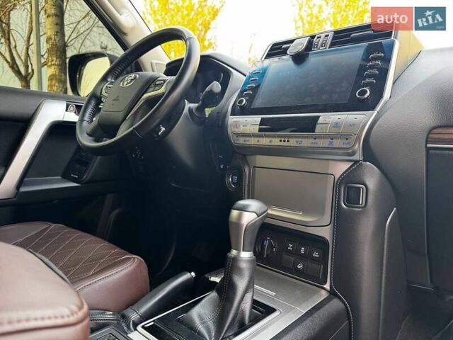 Чорний Тойота Ленд Крузер Прадо, об'ємом двигуна 3.96 л та пробігом 56 тис. км за 49999 $, фото 15 на Automoto.ua