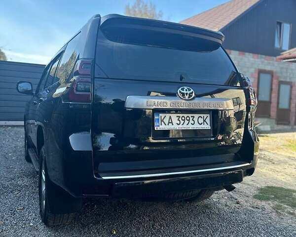 Тойота Ленд Крузер Прадо 2022 в Сарнах на Automoto.ua Черный Тойота Ленд Крузер Прадо, объемом двигателя 2.76 л и пробегом 70 тыс. км за 48600 $, фото 38 на Automoto.ua