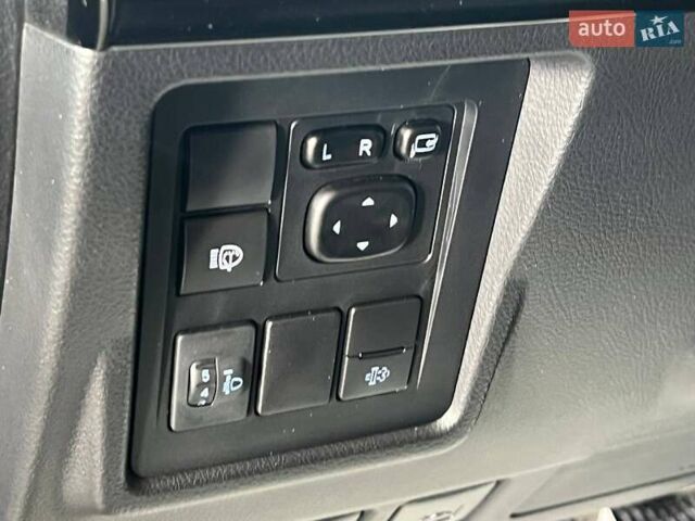 Черный Тойота Ленд Крузер Прадо, объемом двигателя 2.76 л и пробегом 21 тыс. км за 55000 $, фото 14 на Automoto.ua