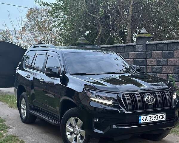 Тойота Ленд Крузер Прадо 2022 в Сарнах на Automoto.ua Черный Тойота Ленд Крузер Прадо, объемом двигателя 2.76 л и пробегом 70 тыс. км за 48600 $, фото 11 на Automoto.ua