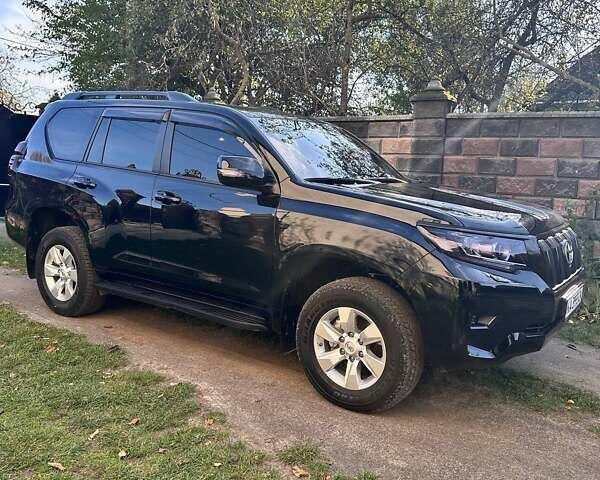 Тойота Ленд Крузер Прадо 2022 в Сарнах на Automoto.ua Черный Тойота Ленд Крузер Прадо, объемом двигателя 2.76 л и пробегом 70 тыс. км за 48600 $, фото 5 на Automoto.ua
