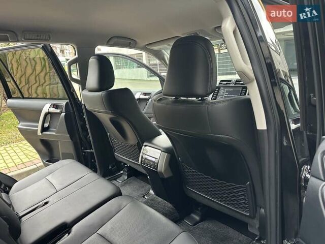 Черный Тойота Ленд Крузер Прадо, объемом двигателя 2.76 л и пробегом 87 тыс. км за 52700 $, фото 41 на Automoto.ua