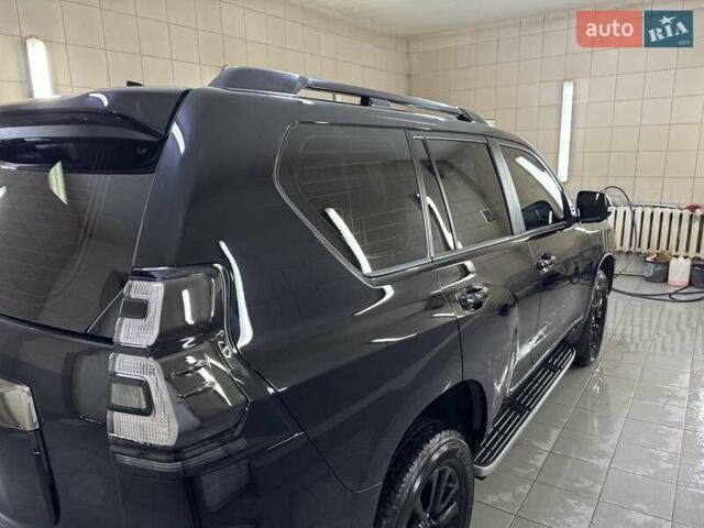 Чорний Тойота Ленд Крузер Прадо, об'ємом двигуна 2.8 л та пробігом 3 тис. км за 60999 $, фото 11 на Automoto.ua