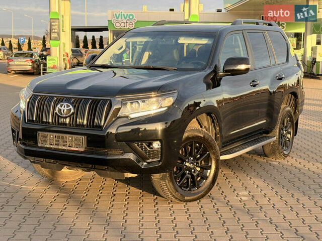 Черный Тойота Ленд Крузер Прадо, объемом двигателя 2.7 л и пробегом 67 тыс. км за 52500 $, фото 3 на Automoto.ua